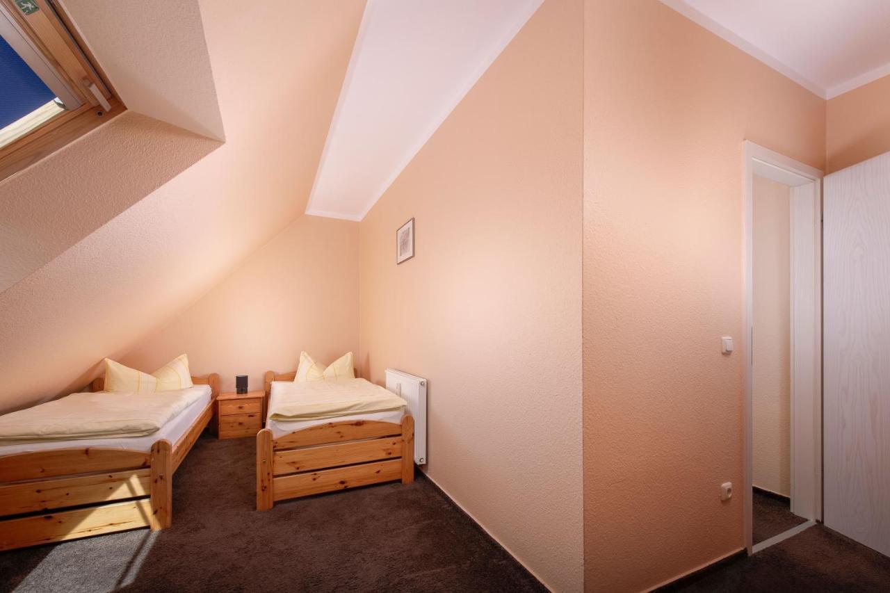 Ferienzentrum Yachthafen Rechlin Bagian luar foto
