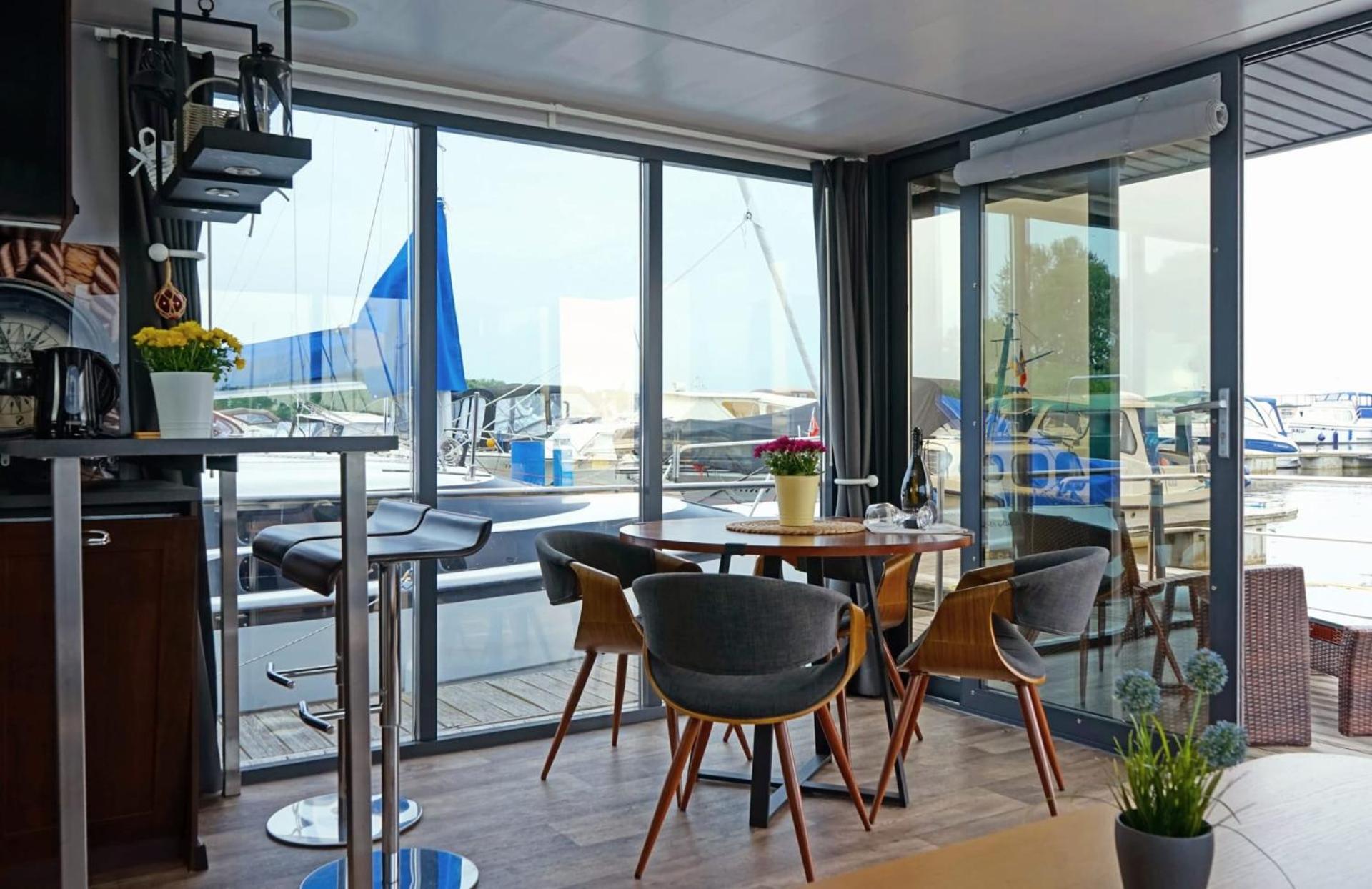 Ferienzentrum Yachthafen Rechlin Bagian luar foto