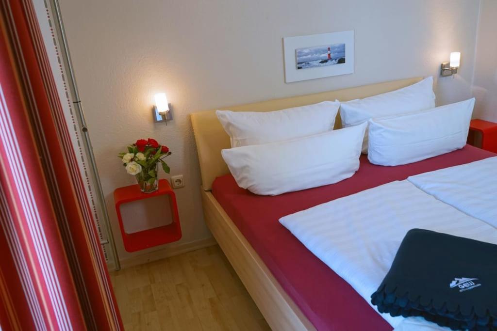 Ferienzentrum Yachthafen Rechlin Bagian luar foto