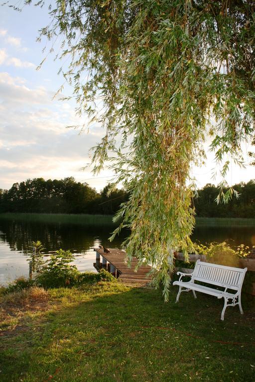 Ferienzentrum Yachthafen Rechlin Bagian luar foto